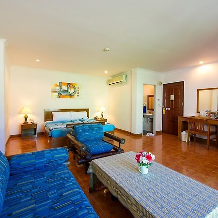 Inn Patong Hotel Phuket エクステリア 写真