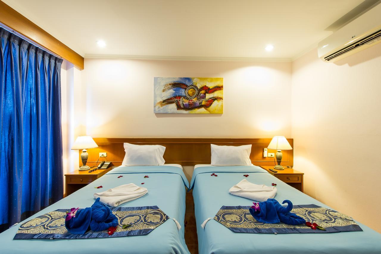 Inn Patong Hotel Phuket エクステリア 写真